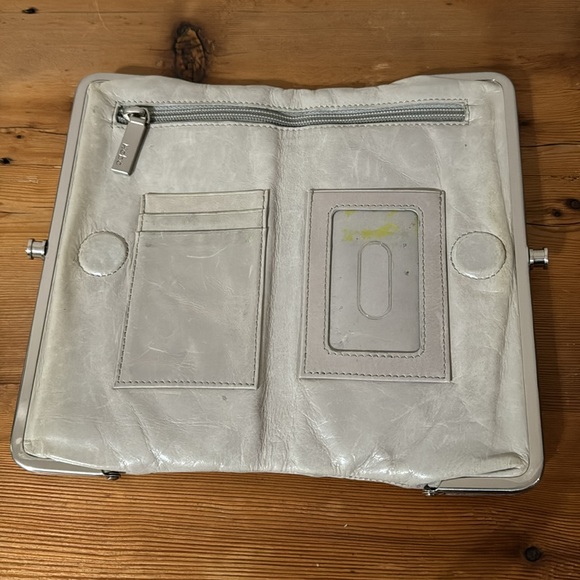 HOBO Clutch Wallet - Picture 3 of 7